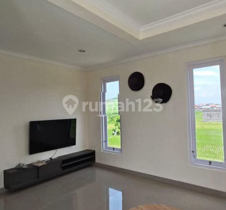 Rumah Baru Semi Furnitur di Sewakan Gn.soputan 2