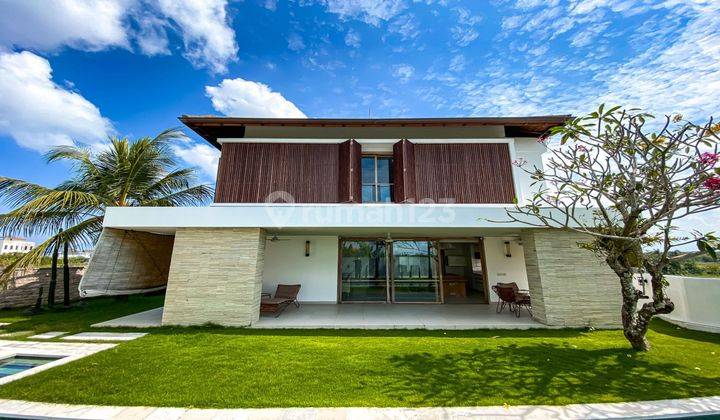 Beautiful Designed Contemporary Tranquil Villa 2