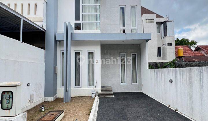 Rumah Minimalis One Gate System Di Tukad Balian 1