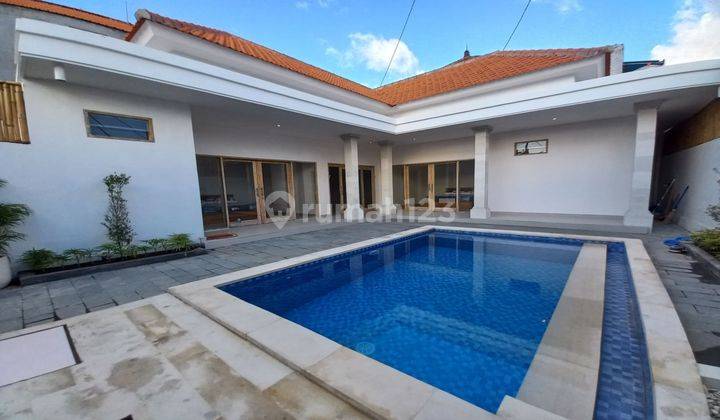 2 Bedroom Villa For Rent In Berawa 1