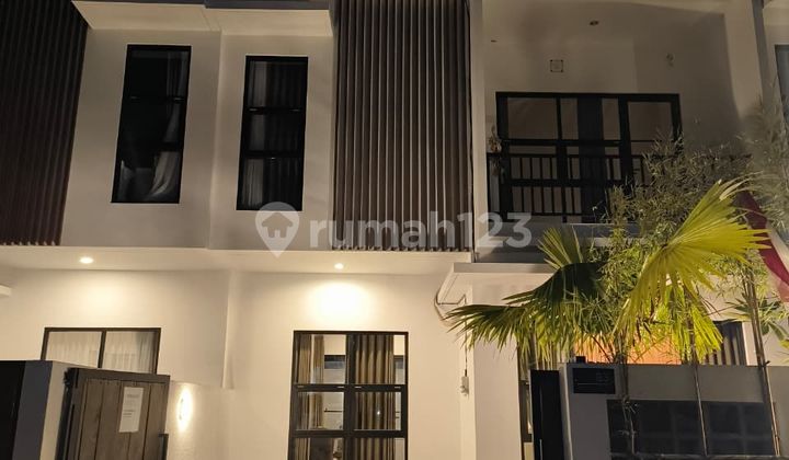 Rumah Baru 2 Lantai Furnished Disewakan Dalung  2