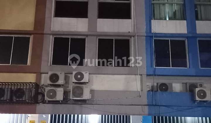 Mega Wholesale Shop Cempaka Mas - Kemayoran For Sale Mega Wholesale Shop Cempaka Mas - Kemayoran For Sale