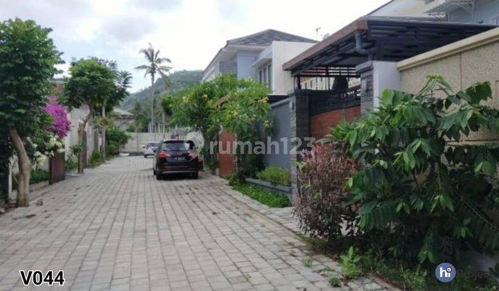 Villa Lombok barat plus Kolam renang di Senggigi V044
 4