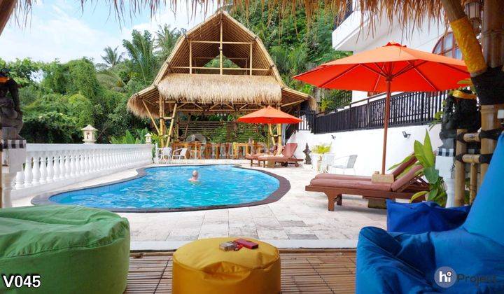 Villa Lombok barat 3 lantai plus Kolam renang di Senggigi Batu Layar V045 3