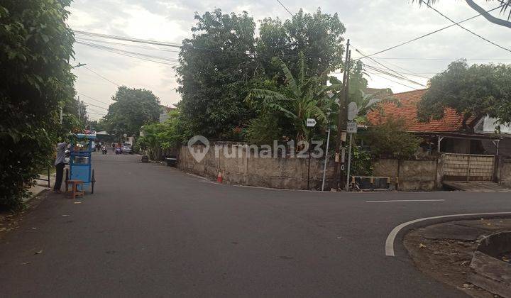 Rumah Tua di Jalan Bawal Raya Siap Bangun Rumah Mewah 2