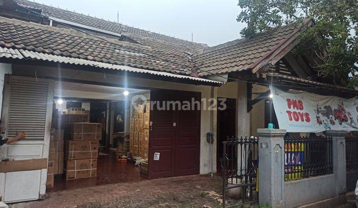 Rumah Luas di Komplek Taman Duta Cisalak Depok Akses Strategis 2