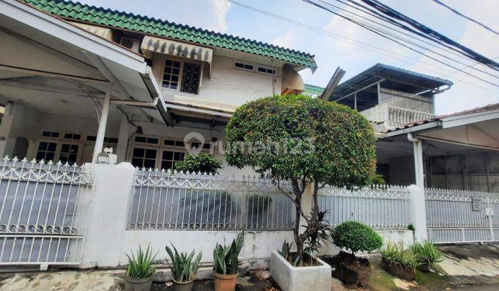 Rumah Rawamangun luas (3 kavling), dalam komplek belakang Balai Pustaka, lokasi terbaik 2