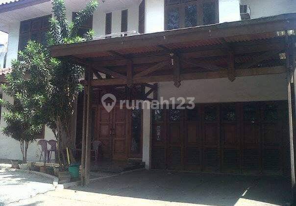 Rumah Rawamangun samping jalan Raya, cocok dibuat kantor, restaurant, ruko, dan usaha lain- Murah!  2