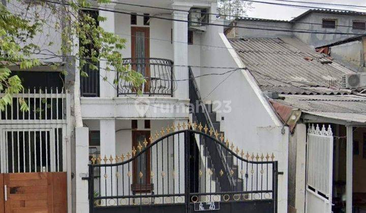 Rumah Kost di Jalan Tawes Rawamangun untuk Investasi dan Usaha kafe 2