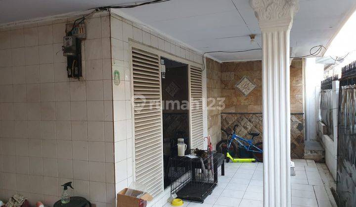 Rumah Rawamangun dalam komplek,  akses 2 mobil, siap huni.  2