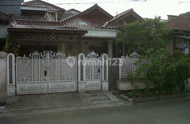 Rumah Rawamangun Belakang Balai Pustaka Siap huni 1