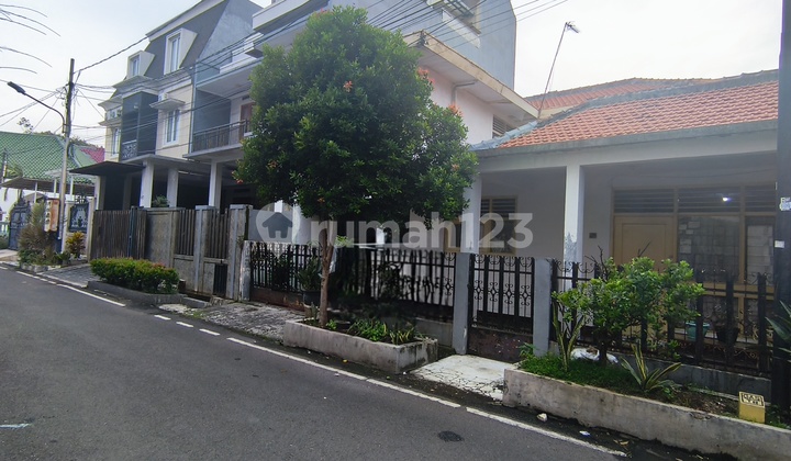 Rumah Rawamangun Dalam Komplek,Jalan 2 Mobil,Akses One Gate, Lokasi Strategis.