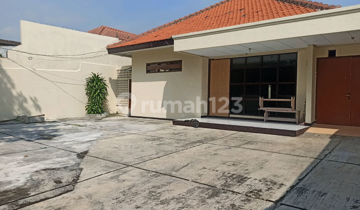 Rawamangun House, Suitable for Business, Office, Clinic, Workshop, Cafe, 4-Car Road Access, Affordable! 2