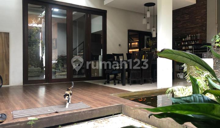 Rumah Cantik Nan Estetik di Lokasi Strategis dengan Lingkungan Terbaik Rumah Cantik Nan Estetik di Lokasi Strategis dengan Lingkungan Terbaik