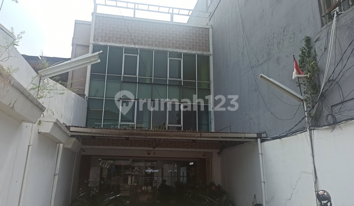 Ruko 3.5 Lantai di Jalan Raya Ragunan Jati Padang Pasar Minggu, Akses Strategis, Murah !!
