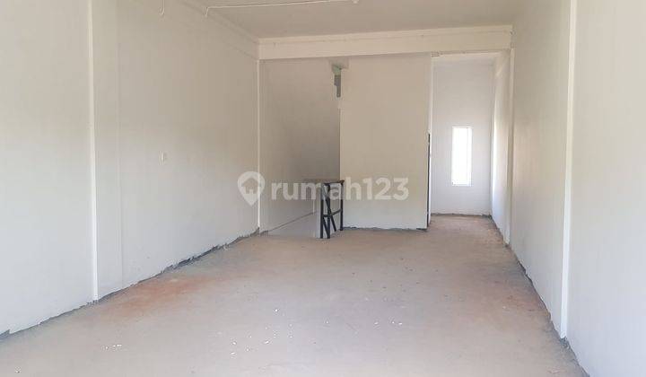 For Rent 3 floors Big Shophouse near Batamindo Industrial 3