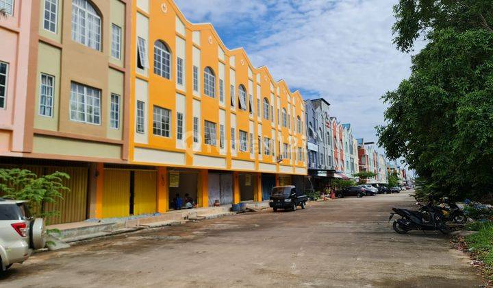 Di Sewakan 1 Unit Ruko Lantai 1 Taman Niaga Sukajadi 1