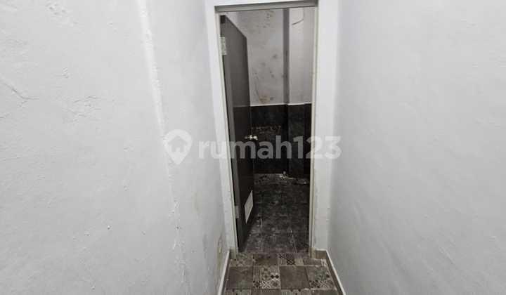 For Rent 2-Storey Shop House in Bunga Raya Botania Facing Main Road 38 Million/Year 2