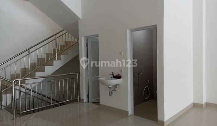 Roko pasar baru 3 lt siap huni 8
