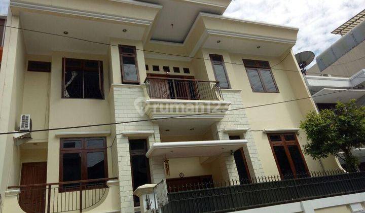 Rumah paradis belakang RS Royal progres Suntrer 1