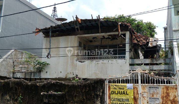 Rumah tua karang bolong 4 hitung tanah 1