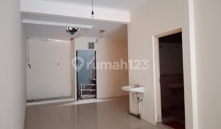 Sunter Main Road Shop House