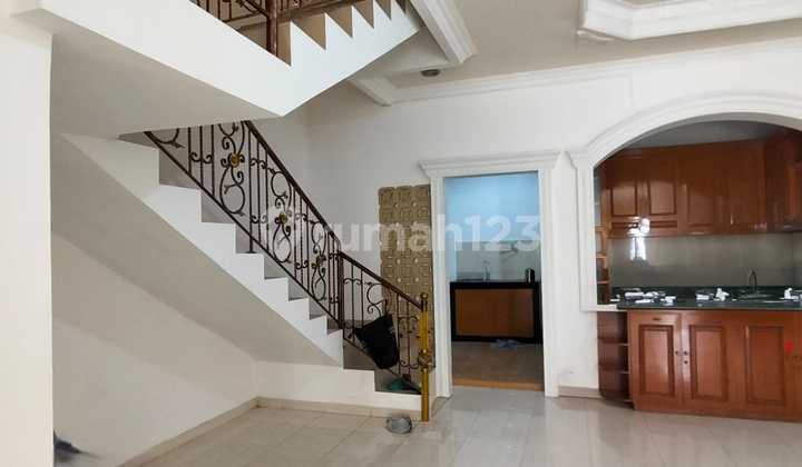 Rumah Sunter 2 Lantai Siap Huni 1