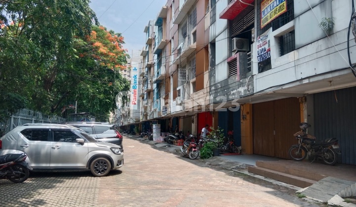 Metro Sunter Shophouse Metro Sunter Shophouse