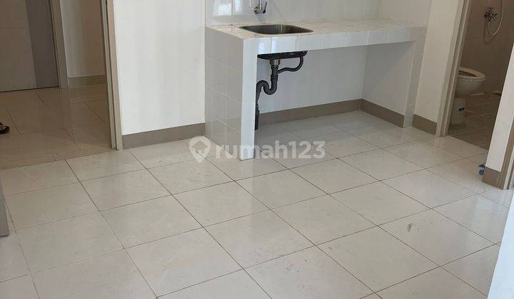 Dijual Apartemen Tokyo Pik 2BR 36m2 Lantai Rendah Include 2 Ac 2