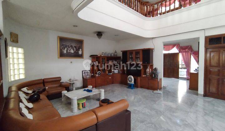 Rumah Besar Kepu Dekat Kemayoran Jalan 2 Mobil Dijual  1