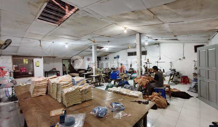 Rumah Tua di Kebon Kosong Kemayoran Jakpus Dijual Cepat 2