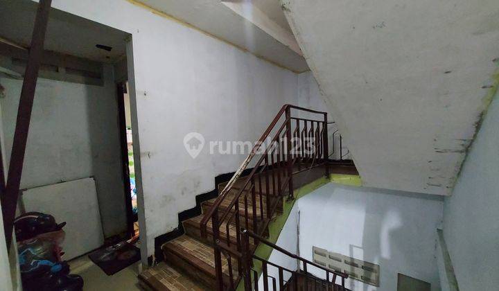 Kost Kostan 18 Kamar Wc Dalam di Mangga Besar, Taman Sari 4