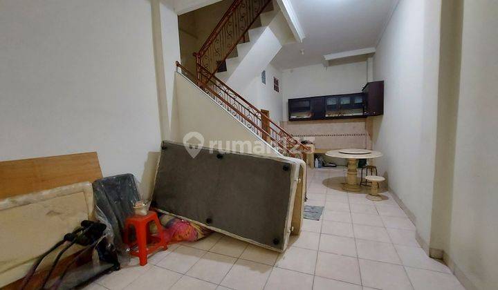 Rumah 3 Lantai Dekat Pasar Asemka. Pengukiran, Pekojan Tambora 9