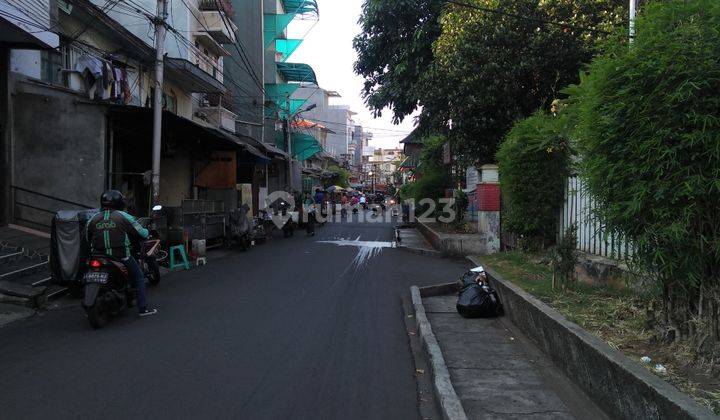 Rumah tua bisa komersil di Kemenangan, Glodok, Taman Sari 2