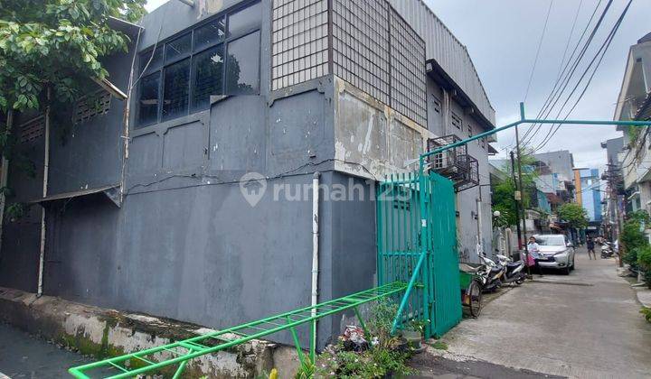 Jual Murah Rumah Untuk Konveksi Atau Kost Kostan di Pademangan Timur 1