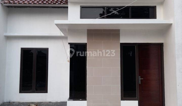 Rumah cluster murah meriah lokasi bebas banjir dekat LRT jatibening 1