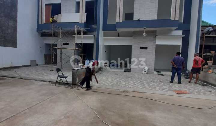 Rumah cluster premium termurah di jakarta depan Mabes Cilangkap 1