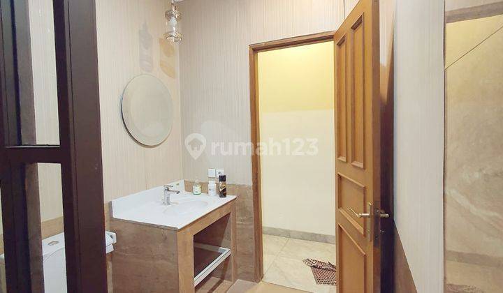 Rumah Menteng 2 Lantai Siap Huni bagus swimmingpool 3