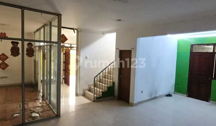 Rumah Kemayoran 2lantai Bagus Siap Pakai Strategis Cocok Untuk Usaha 2