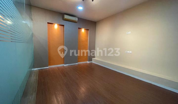 Ruko 3 Lantai Mampang Bagus Strategis