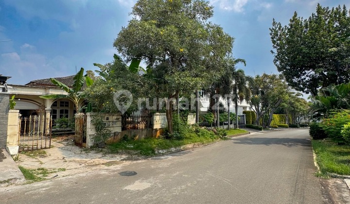 Lokasi Area Tenang di Bukit Hijau di Pondok Indah