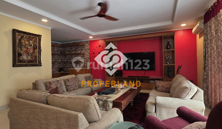 Rumah Bagus Terawat Baik Dalam Komplek Di Cipete 2