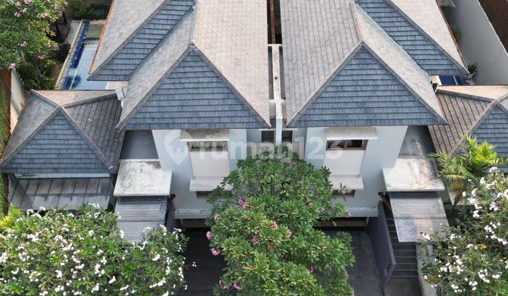 Tropical Modern House In Cluster Kemang Jakarta Sel