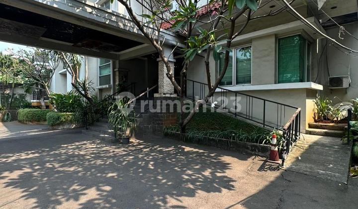 Hotel & Aparment Cocok Buat Investasi Hotel SHM