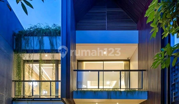 Rumah Minimalis Modern, Lokasi Stratrgis Di Kemang Jakarta Selatan Rumah di Kemang Bagus