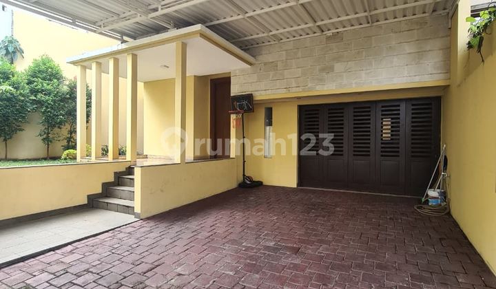 Minimalis Tropical House di Kemang Jakarta Selatan 2