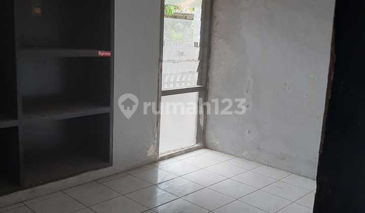 Rumah Harus Renov di Komplek Dekat Kiaracondong Margacinta 2