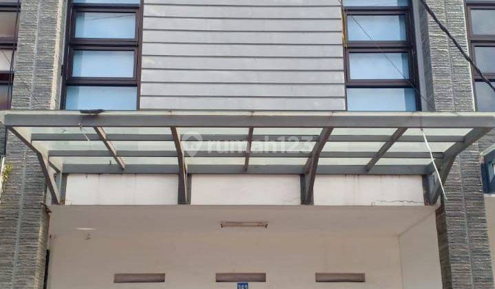 Ruko 3 Lantai Siap Pakai di Batununggal Indah Bandung