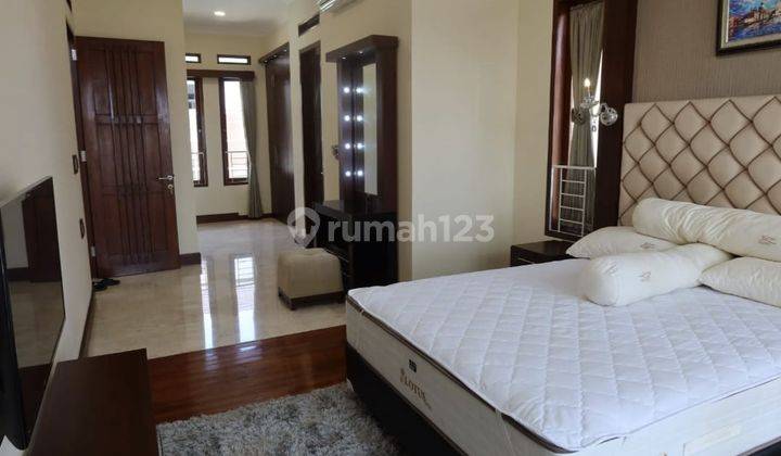 Rumah Lux Furnished Ada Pool Dalam Cluster Di Ciumbuleuit Bandung 2