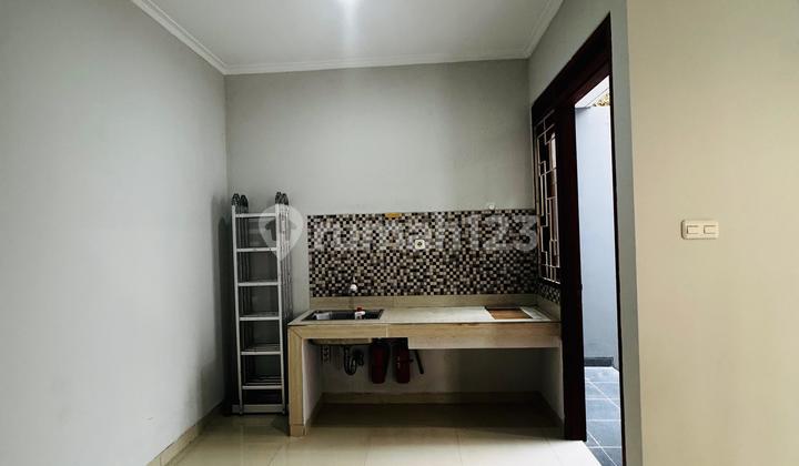 Rumah Siap Pakai di Cluster Cherryfield Dekat Tol Buah Batu 2